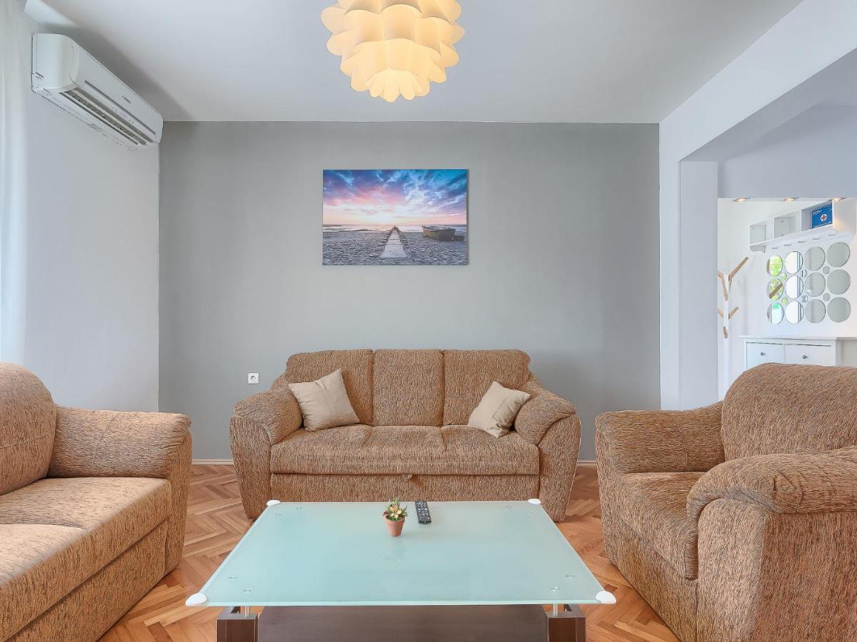 Holiday Home Rovere By Interhome Pula Exteriör bild